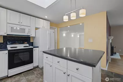 738 Wallin Street, Bremerton, WA 98310 - Photo 11