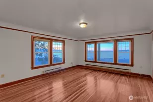 2452 Alki Ave SW, Seattle, WA 98116 - Photo 11