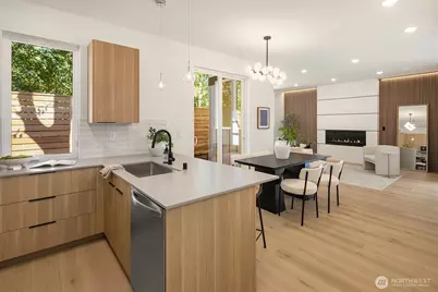 7330 25th Avenue NW, Seattle, WA 98117 - Photo 9