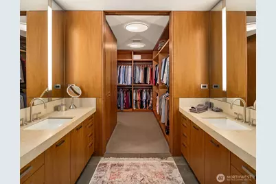 715 2nd Avenue #1504, Seattle, WA 98104 - Photo 31