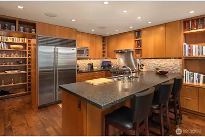 715 2nd Avenue #1504, Seattle, WA 98104 - Photo 23