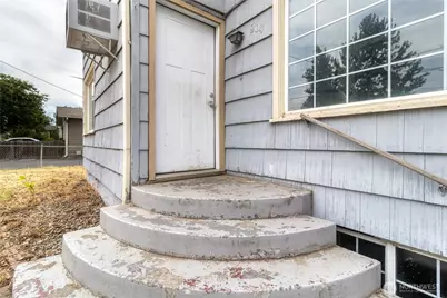 904 SE Birch Avenue, College Place, WA 99324 - Photo 15
