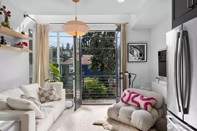 712 W Bertona Street #a, Seattle, WA 98119 - Photo 5