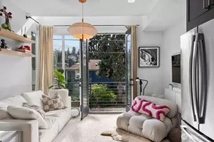 712 W Bertona St, Seattle, WA 98119 - Photo 5