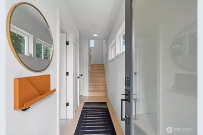 712 W Bertona Street #a, Seattle, WA 98119 - Photo 13