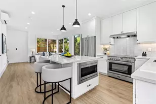 6915 55th Ave S, Seattle, WA 98118 - Photo 7