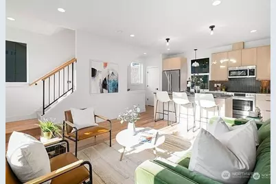 762 N 65th Street #B, Seattle, WA 98103 - Photo 3