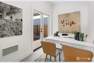762 N 65th Street #B, Seattle, WA 98103 - Photo 19