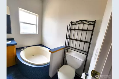 36 Sourdough Road E, Tonasket, WA 98855 - Photo 9