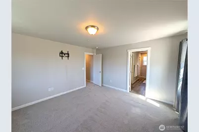 8406 57th Place NE, Marysville, WA 98270 - Photo 15