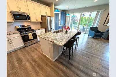 8406 57th Place NE, Marysville, WA 98270 - Photo 9
