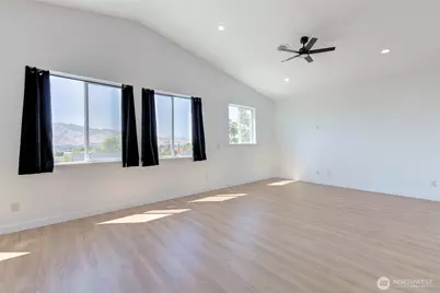 931 N Gale Avenue, East Wenatchee, WA 98802 - Photo 5