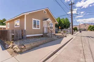 801 Peachey St, Wenatchee, WA 98801 - Photo 19