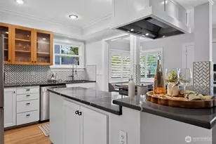 3806 E Galer St, Seattle, WA 98112 - Photo 11