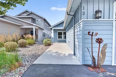 2452 NW Columbia Avenue #13, East Wenatchee, WA 98802 - Photo 3