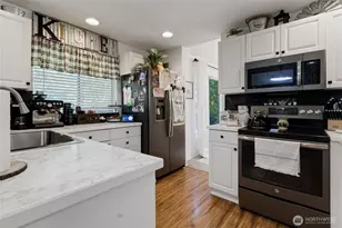 6410 86th St Ct E, Puyallup, WA 98371 - Photo 9