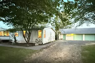 179 Bay Rd, Winlock, WA 98596 - Photo 1