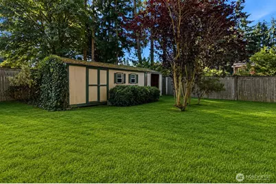 12039 SE 42nd St, Bellevue, WA 98006 - Photo 25