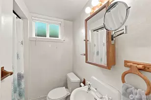4806 Purdue Ave NE, Seattle, WA 98105 - Photo 13