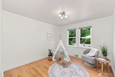 4806 Purdue Avenue NE, Seattle, WA 98105 - Photo 17