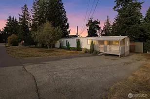 847 Patricia Ann Dr, Camano Island, WA 98282 - Photo 5