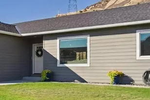 145 George Loop, Rock Island, WA 98850 - Photo 3
