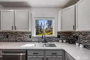 61 E Channel Dr, Allyn, WA 98524 - Photo 11