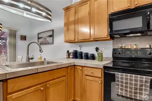 3604 NE 42nd St, Vancouver, WA 98661 - Photo 9
