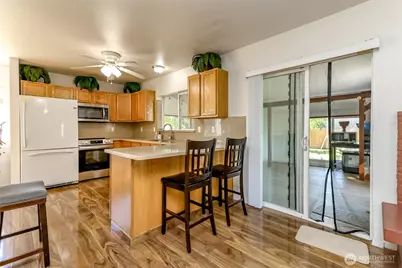 212 2nd Avenue N, Algona, WA 98001 - Photo 5