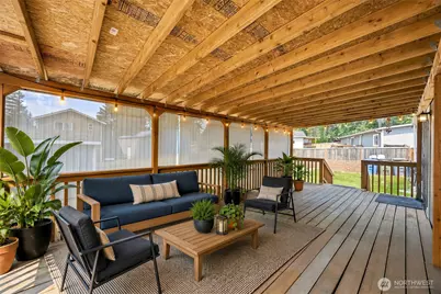 13104 Ridge Circle E, Bonney Lake, WA 98391 - Photo 19