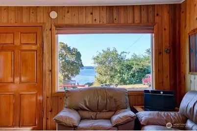 13210 Satterlee Road, Anacortes, WA 98221 - Photo 3