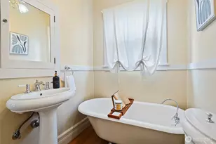 507 N G St, Tacoma, WA 98403 - Photo 7