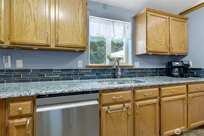 11108 202nd St Ct E, Graham, WA 98338 - Photo 5