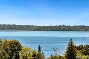 8443 NE 6th St, Medina, WA 98039 - Photo 1