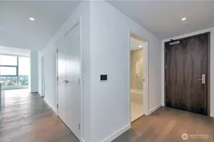 188 Bellevue Way NE, Bellevue, WA 98004 - Photo 19