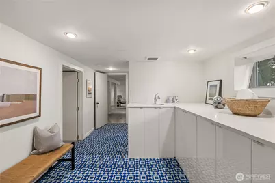 918 18th Avenue E, Seattle, WA 98122 - Photo 29