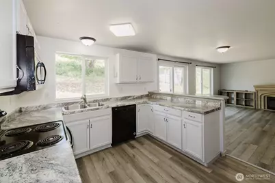 5151 E Pickering Road, Shelton, WA 98584 - Photo 11