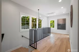 2910 9th Ave W, Seattle, WA 98119 - Photo 21