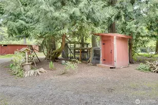 472 Iris Ln, Camano Island, WA 98282 - Photo 31
