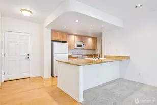 3221 SW Avalon Way, Seattle, WA 98126 - Photo 7
