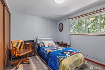 402 S Gardner Road, Burlington, WA 98233 - Photo 25