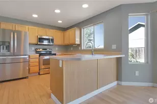 9933 Bourbon St SE, Yelm, WA 98597 - Photo 3