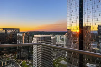 500 106th Avenue NE #3705, Bellevue, WA 98004 - Photo 23