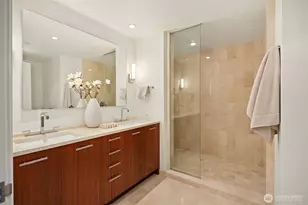 500 106th Ave NE, Bellevue, WA 98004 - Photo 15