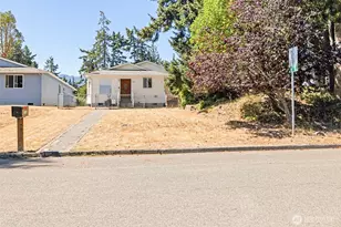 1206 W 15th St, Port Angeles, WA 98363 - Photo 1