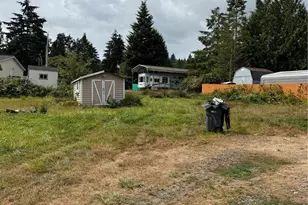 36 E Maple St, Port Ludlow, WA 98365 - Photo 1