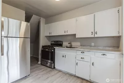 2821 2831 NE Center Street #1-8, Bremerton, WA 98310 - Photo 35