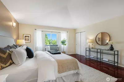 4084 Letitia Avenue S, Seattle, WA 98118 - Photo 13