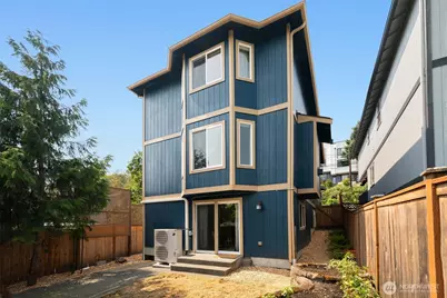 4084 Letitia Avenue S, Seattle, WA 98118 - Photo 29