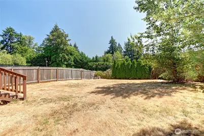 14413 Sandy Glen E, Puyallup, WA 98375 - Photo 23